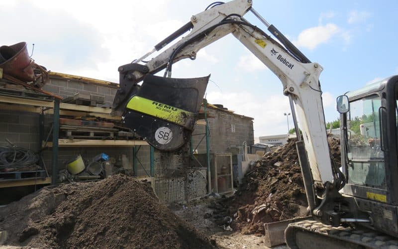 Remu XO Bucket and MB Crushing Bucket soil screeners refurbished